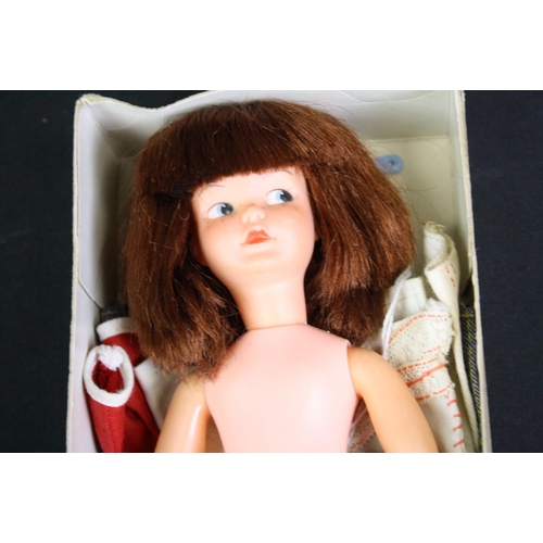 313 - Original boxed Pedigree Patch Sindy's Little Sister doll with replacement leg, original clothing, gd... 