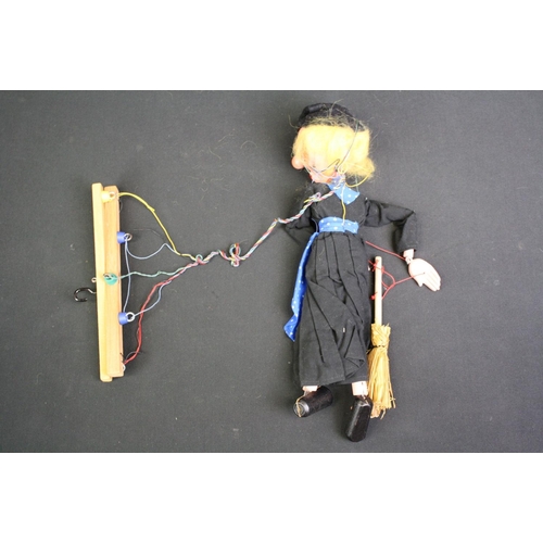 319 - Original Pelham Witch Puppet in gd condition with paperwork