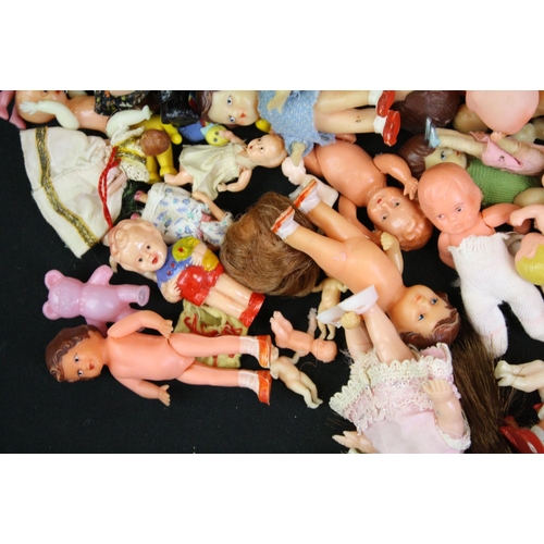 329 - Quantity of mixed dolls and figures to include boxed Chad Valley Design a Friend Collection, many mi... 