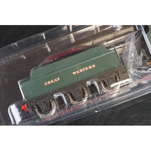 11 - Three boxed Hornby OO gauge locomotives to include R082 GWR Locomotive King James II (DCC Lenze Stan... 