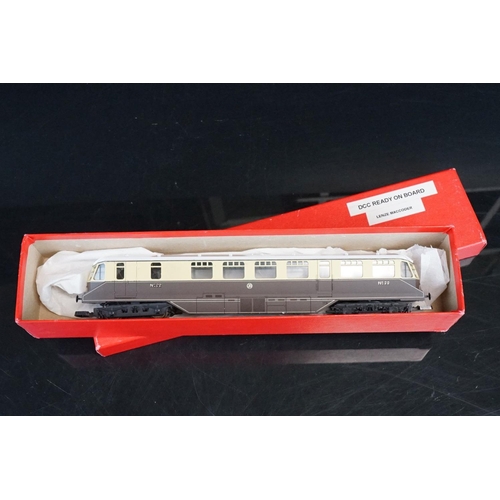 13 - Boxed Lima OO gauge 205132MWG locomotive with DCC Lenze Standard professionally fitted by vendor plu... 