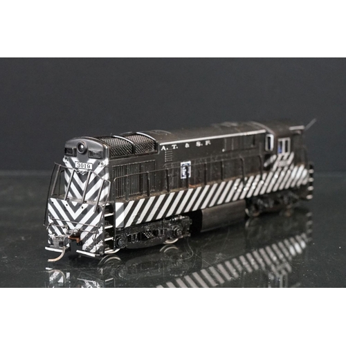 17 - Two boxed Bachmann Spectrum HO gauge locomotives to include 85002 Dash 8 40C Union Pacific #9183 and... 