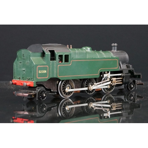 2 - Cased Hornby OO gauge ltd edn Sir Ralph Wedgwood 1962-1965 BR 4-6-2 Locomotive Class A4 (no.000302) ... 