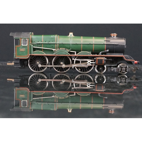 2 - Cased Hornby OO gauge ltd edn Sir Ralph Wedgwood 1962-1965 BR 4-6-2 Locomotive Class A4 (no.000302) ... 