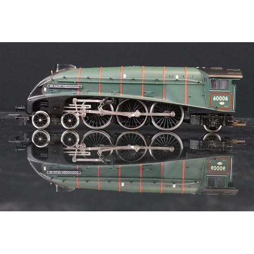 2 - Cased Hornby OO gauge ltd edn Sir Ralph Wedgwood 1962-1965 BR 4-6-2 Locomotive Class A4 (no.000302) ... 