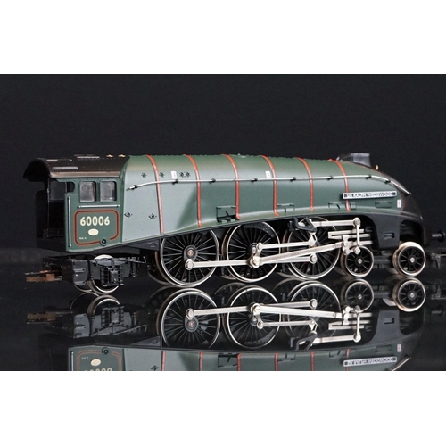 2 - Cased Hornby OO gauge ltd edn Sir Ralph Wedgwood 1962-1965 BR 4-6-2 Locomotive Class A4 (no.000302) ... 