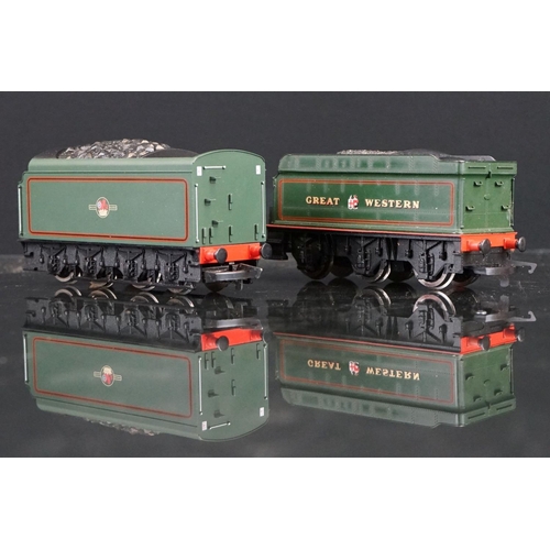 2 - Cased Hornby OO gauge ltd edn Sir Ralph Wedgwood 1962-1965 BR 4-6-2 Locomotive Class A4 (no.000302) ... 