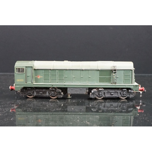 22 - Four boxed Hornby Dublo locomotives to include 8885 0-6-2 69567, L30 1,000 BHP BoBo Diesel Electric ... 