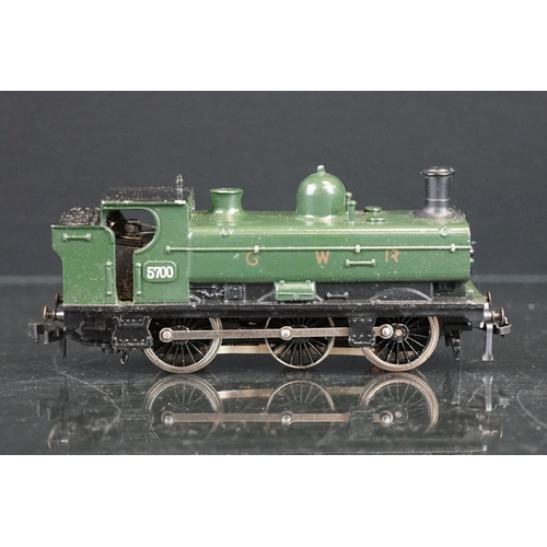 25 - Four OO gauge locomotives to include Wills Finecast GWR 2251 Class (built), TTR Britannia, unmarked ... 