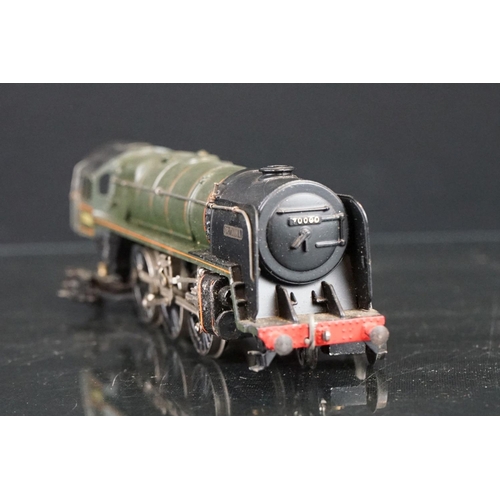 25 - Four OO gauge locomotives to include Wills Finecast GWR 2251 Class (built), TTR Britannia, unmarked ... 