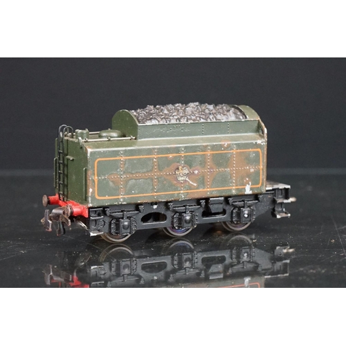 25 - Four OO gauge locomotives to include Wills Finecast GWR 2251 Class (built), TTR Britannia, unmarked ... 