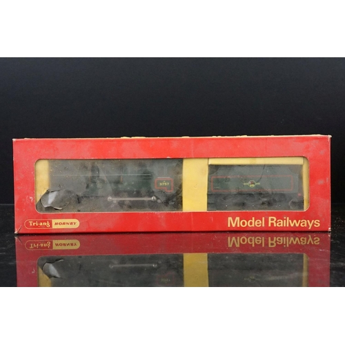 27 - Seven boxed Triang / Hornby OO gauge locomotives to include R754, R52, R758, R150S, 4-4-0 with tende... 