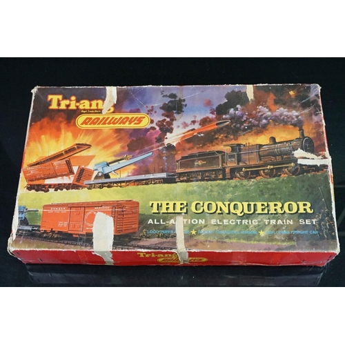 30 - Boxed and part complete Triang OO gauge RS65 train set containing boxed Rocket Launcher, boxed Explo... 