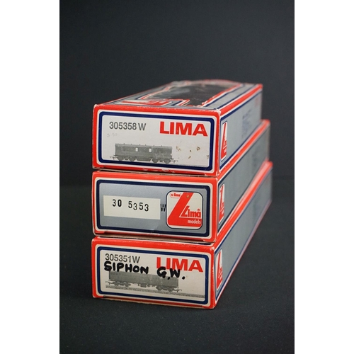 45 - 22 Boxed OO gauge items of rolling stock all contained within Lima boxes, most items are associated ... 