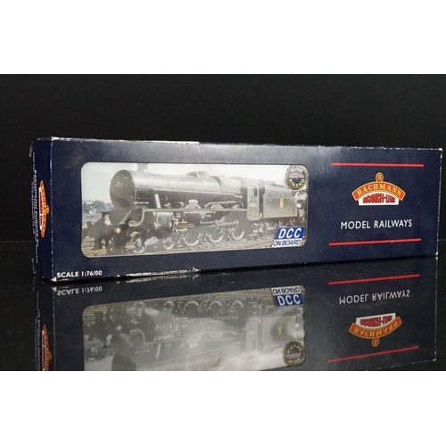 6 - Two boxed Bachmann DDC On Board OO gauge locomotives to include 31477DC Class G2A 49361 BR Black lat... 