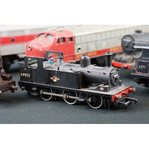 48 - Seven OO gauge locomotives to include Triang and Bachmann examples featuring Triang The Princess Roy... 