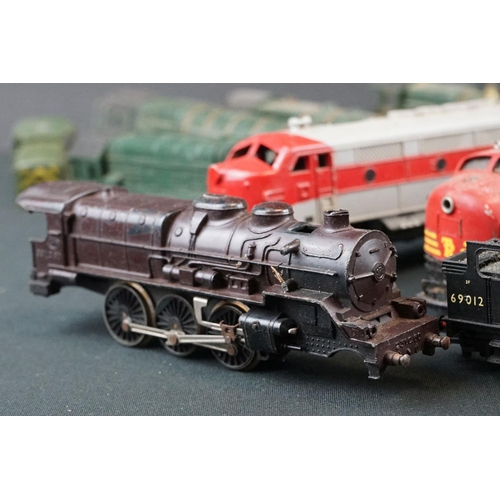 48 - Seven OO gauge locomotives to include Triang and Bachmann examples featuring Triang The Princess Roy... 