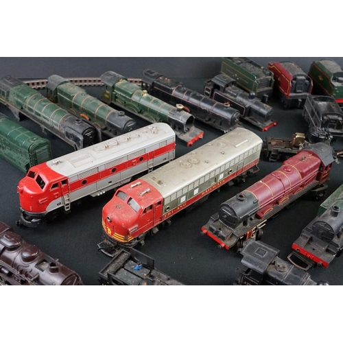 48 - Seven OO gauge locomotives to include Triang and Bachmann examples featuring Triang The Princess Roy... 