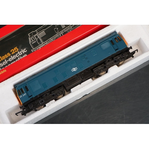 114 - Three boxed Hornby OO gauge locomotives to include R074 Hymek Diesel Loco, R751 BR Co Co Diesel Elec... 