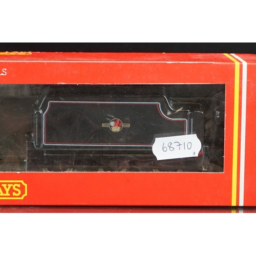 115 - Three boxed Hornby OO gauge locomotives to include R350 A4 Loco Mallard, R080 BR Class 29 Diesel Gre... 