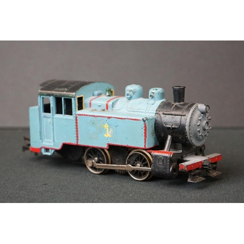 154 - Spare & repairs - Quantity of OO / HO gauge locomotives in various condition to include Fleischmann,... 