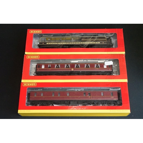 174 - 19 Boxed Hornby OO gauge items of rolling stock to include R4499, R4412, R4413, R4656, R4409A, R4230... 