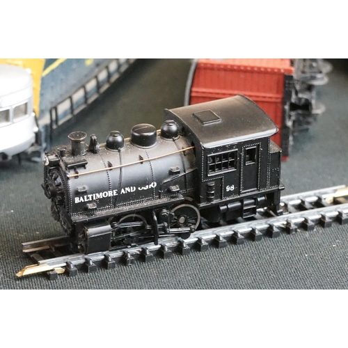 182 - Quantity of N gauge model railway to include Fleischmann locomotive, rolling stock, tracks, spares a... 