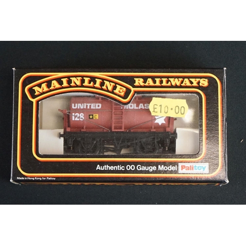 184 - 11 Boxed OO gauge items of rolling stock to include 3 x Bachmann, 3 x Dapol, 3 x Hornby, Palitoy Mai... 