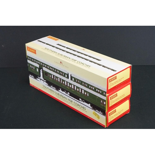 188 - Boxed Hornby OO gauge R4378 Southern Suburban 1938 Coaches Pack plus a set of 3 x Hornby OO gauge So... 