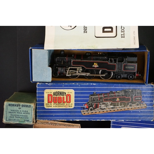 194 - Quantity of Hornby Dublo 3 rail to include boxed EDL18 Standard 2-6-4 Tank locomotive BR, boxed TPO ... 