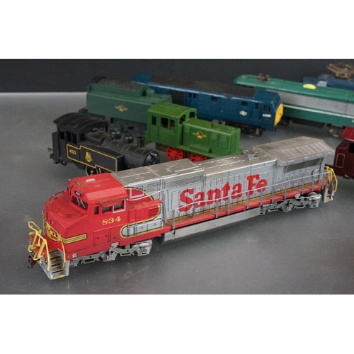 50 - 17 OO / HO gauge locomotives to include Bachmann Spectrum Santa Fe 834, Lima SNCF BB25175, Hornby, T... 