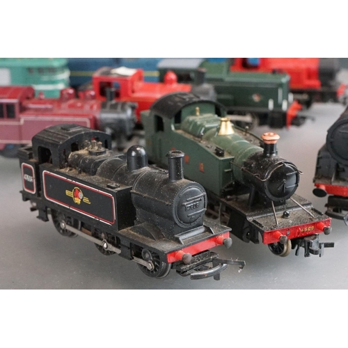 50 - 17 OO / HO gauge locomotives to include Bachmann Spectrum Santa Fe 834, Lima SNCF BB25175, Hornby, T... 