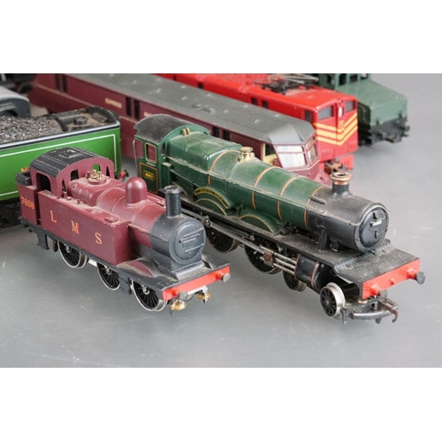 53 - 15 OO / HO gauge locomotives to include Hornby Flying Scotsman, Lima Express Parcels, Hornby Albert ... 