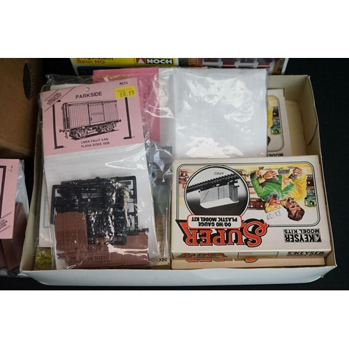 56 - Collection of boxed & bagged OO / HO gauge model kits and accessories to include Faller, Heljan, Air... 