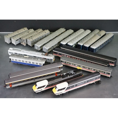 57 - 18 OO / HO gauge items of rolling stock to include Jouef and Hornby plus a Hornby InterCity locomoti... 