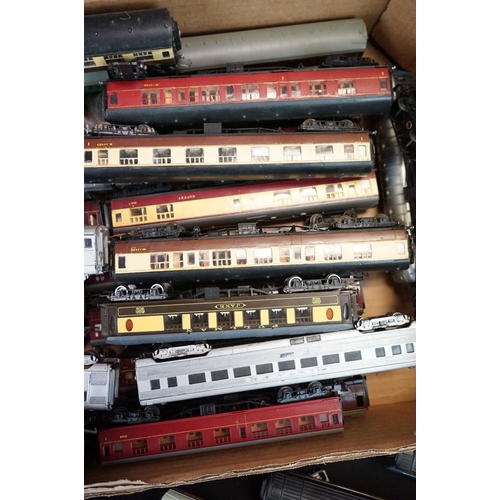 64 - Around 60 OO / HO gauge items of rolling stock to include Lima, Jouef, Hornby, Triang etc