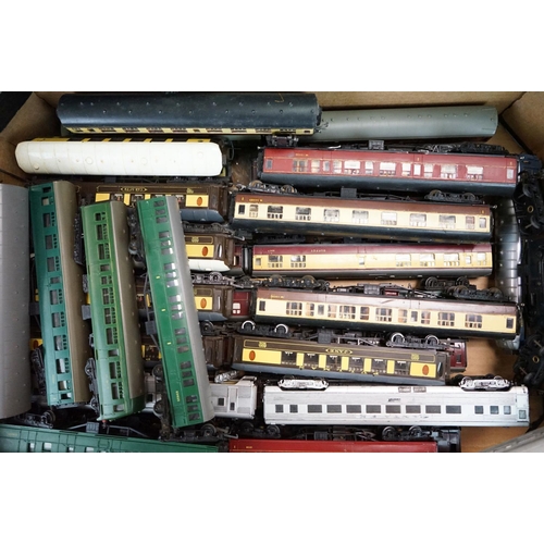 64 - Around 60 OO / HO gauge items of rolling stock to include Lima, Jouef, Hornby, Triang etc