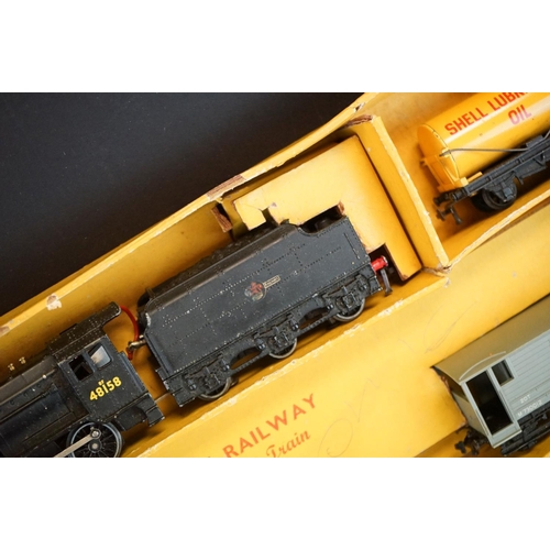 199 - Quantity of OO gauge & Hornby Dublo model railway to include Triang 4-6-2 TR2335 locomotive, 8 x ite... 