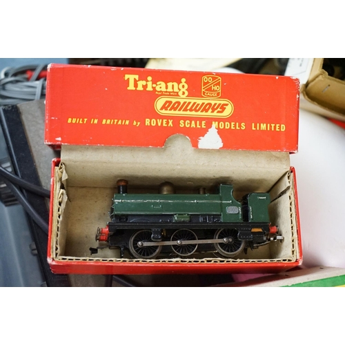 202 - Collection of various OO / HO gauge model railway to include kit built locomotives, spares and repai... 