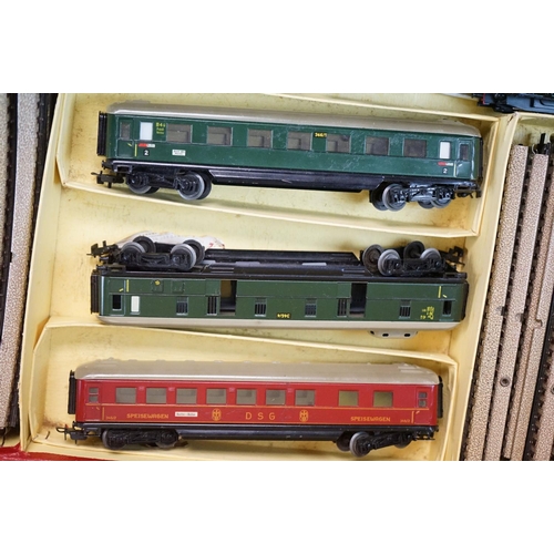 220 - Collection of Marklin HO gauge model railway to include 3 x locomotives (2-6-2 23014 with tender, CE... 