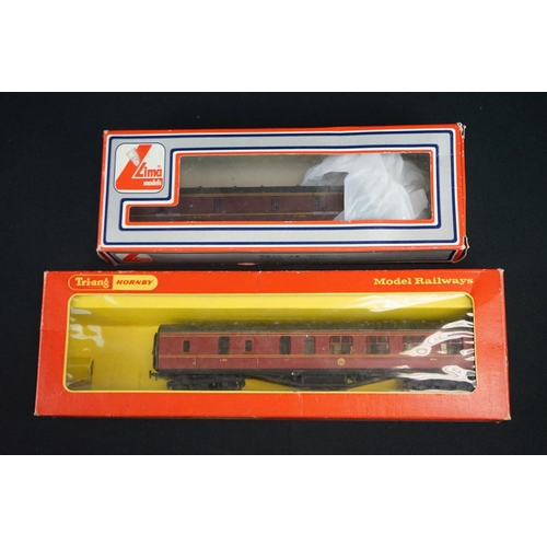 75 - 20 OO gauge items of rolling stock to include 8 x Palitoy Mainline, 5 x Hornby etc, mainly contained... 