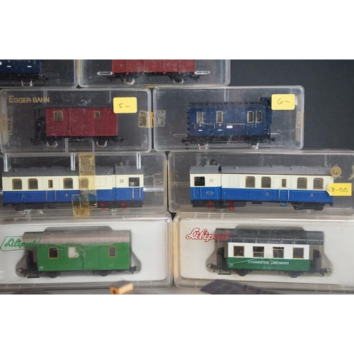 82 - Collection of 19 HO items of rolling stock to include Egger Bahn and Liliput by Bachmann