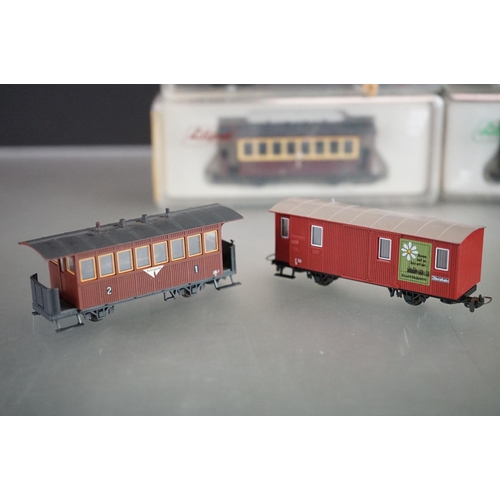 82 - Collection of 19 HO items of rolling stock to include Egger Bahn and Liliput by Bachmann