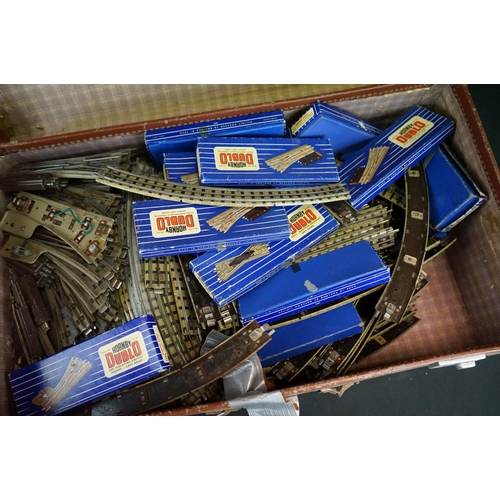 85 - Quantity of various Hornby Dublo track (3 boxes)