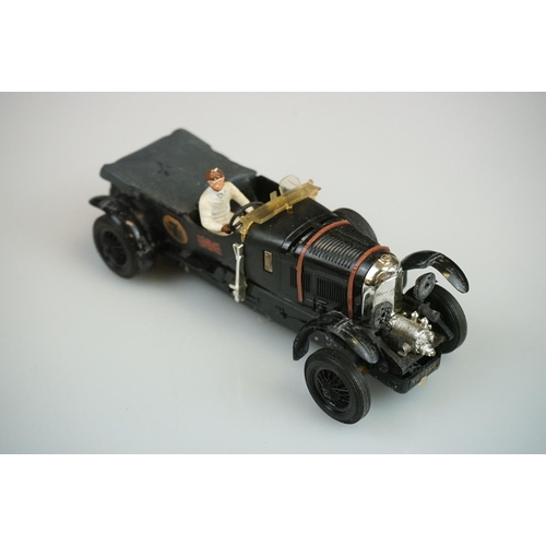 1030 - Boxed Triang Scalextric Vintage Racing Car Bentley C64 in black with driver, showing wear, gd overal... 