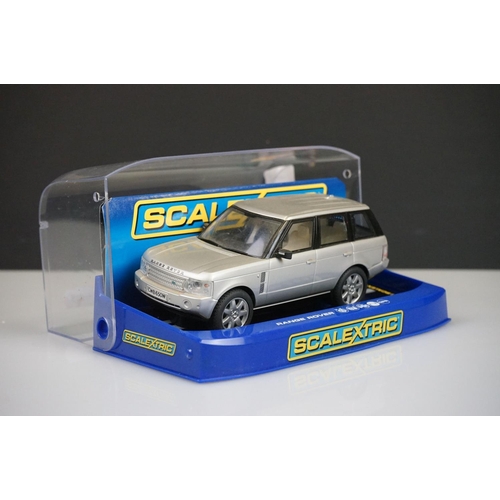 1032 - Cased Scalextrix C2819 Range Rover 