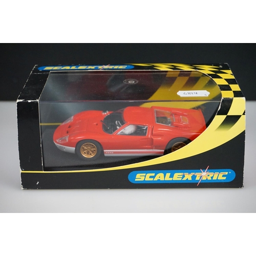 1044 - Six cased / boxed Scalextric slot cars to include C2516 Dallara Indy Mobil 1 No5, C2517 Gulf No 4, C... 