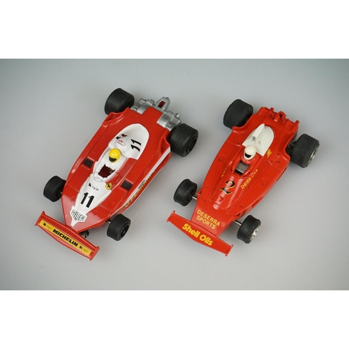 1047 - Around 30 Scalextric slot cars to include F1 & Sport examples, circa 1980s onwards plus 6 x empty ca... 