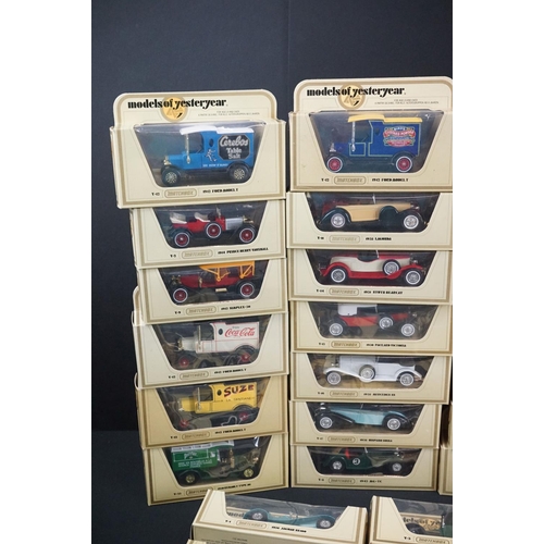 1084 - 52 Boxed Matchbox Models of Yesteryear diecast models (diecast condition ex, boxes gd to vg)