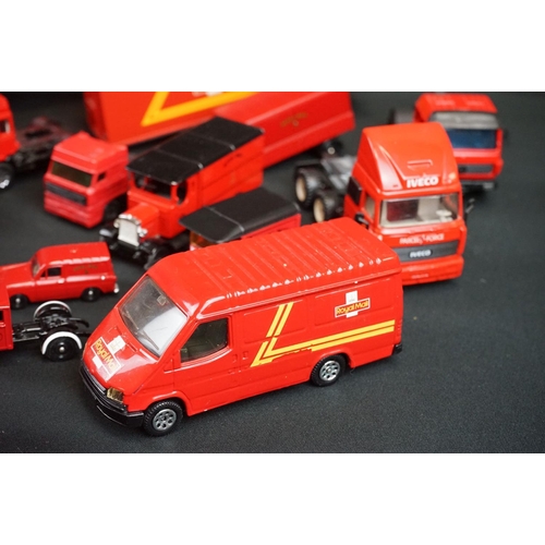 1085 - Collection of unboxed Royal Mail diecast models to include Corgi, Matchbox, Lledo and Oxford Diecast... 